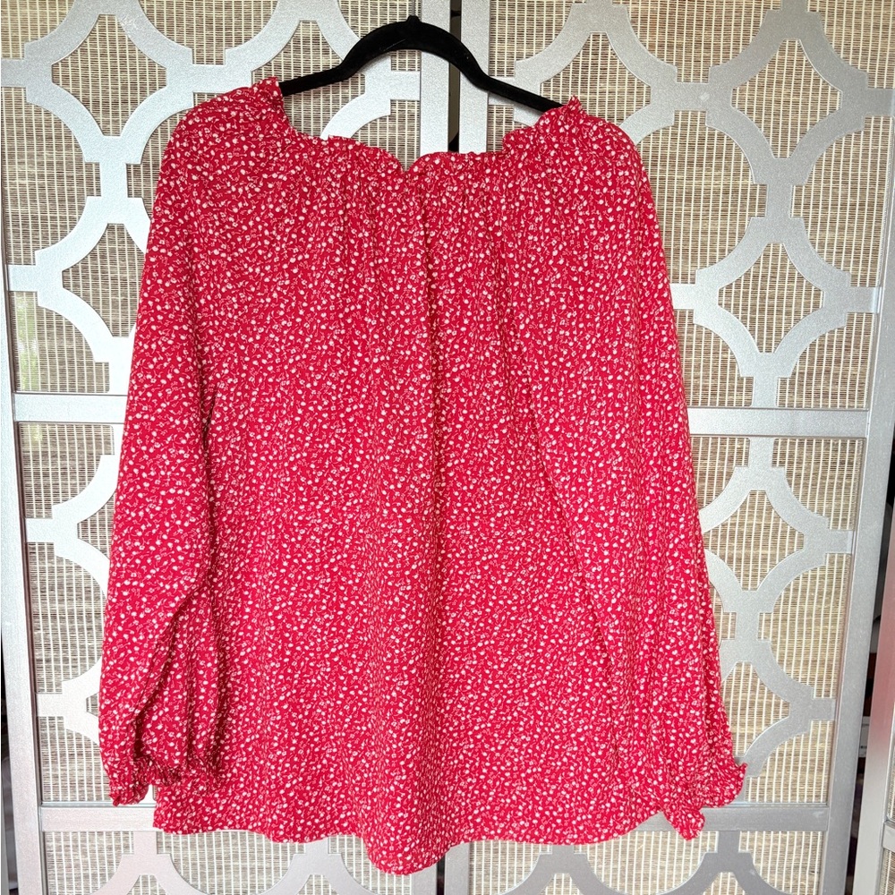 NWT Elegant Red Floral Blouse for Women - Picture 8 of 9
